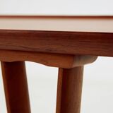 Restored teak coffee table (MK10666)