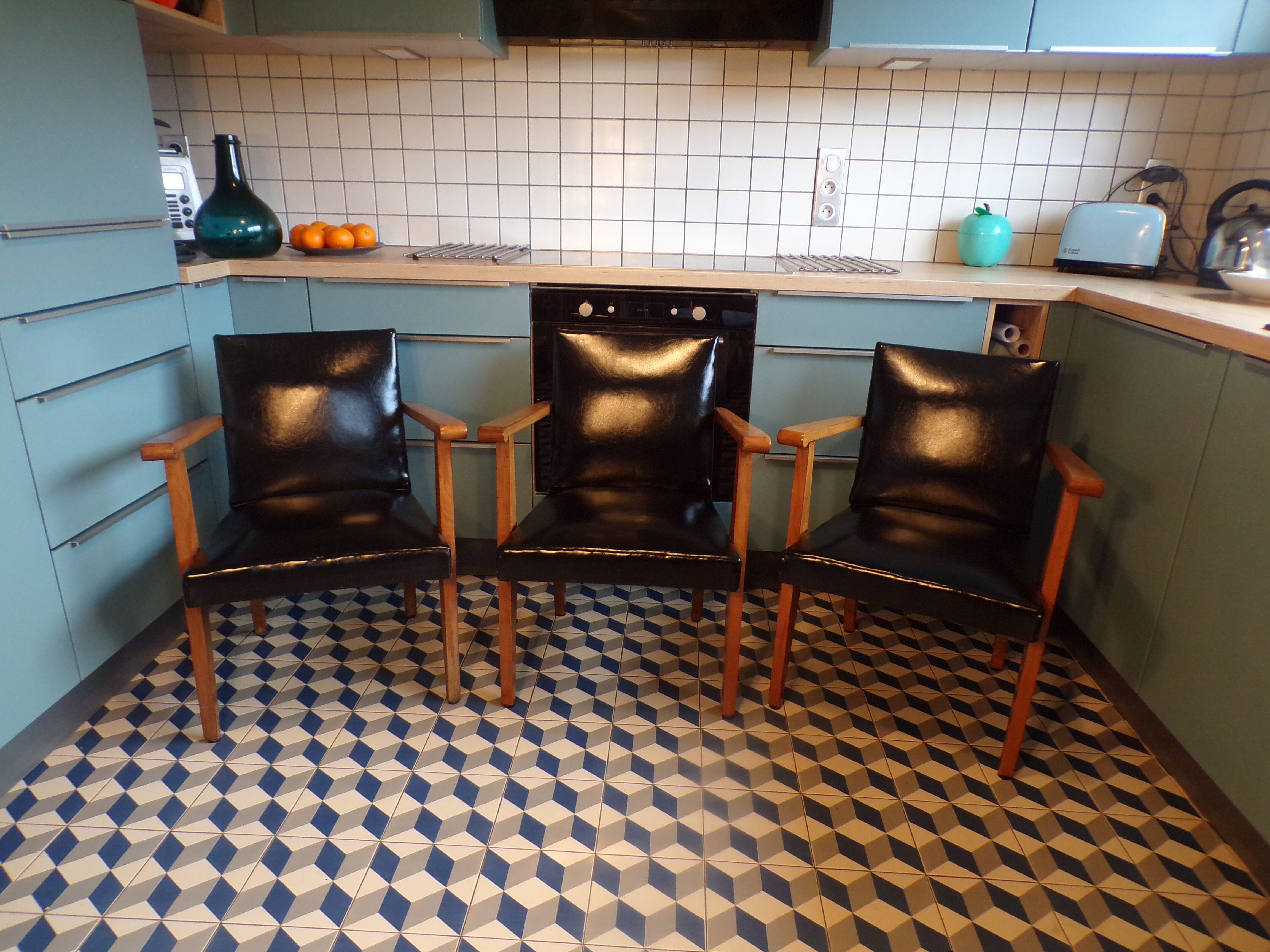 3 armchairs