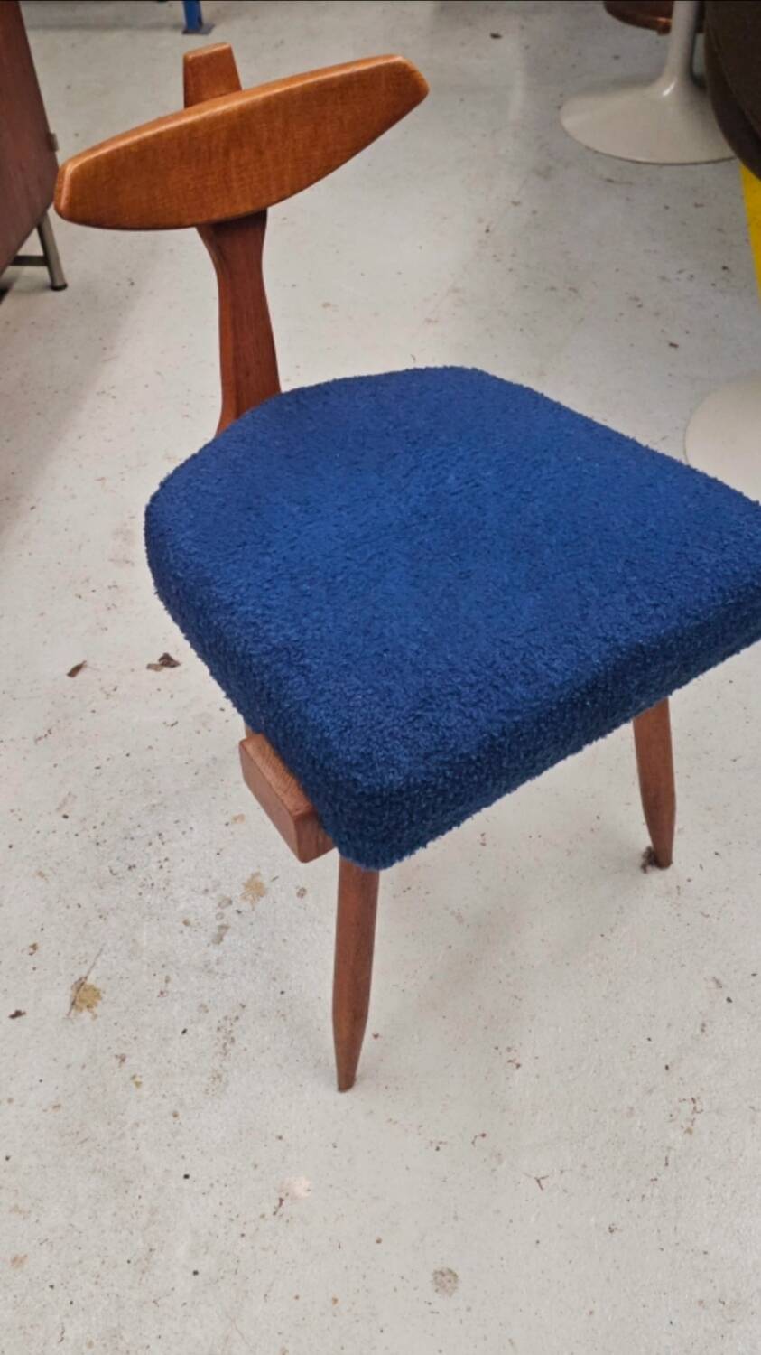 Guillerme chambron tripod chair 1950's, set of 8