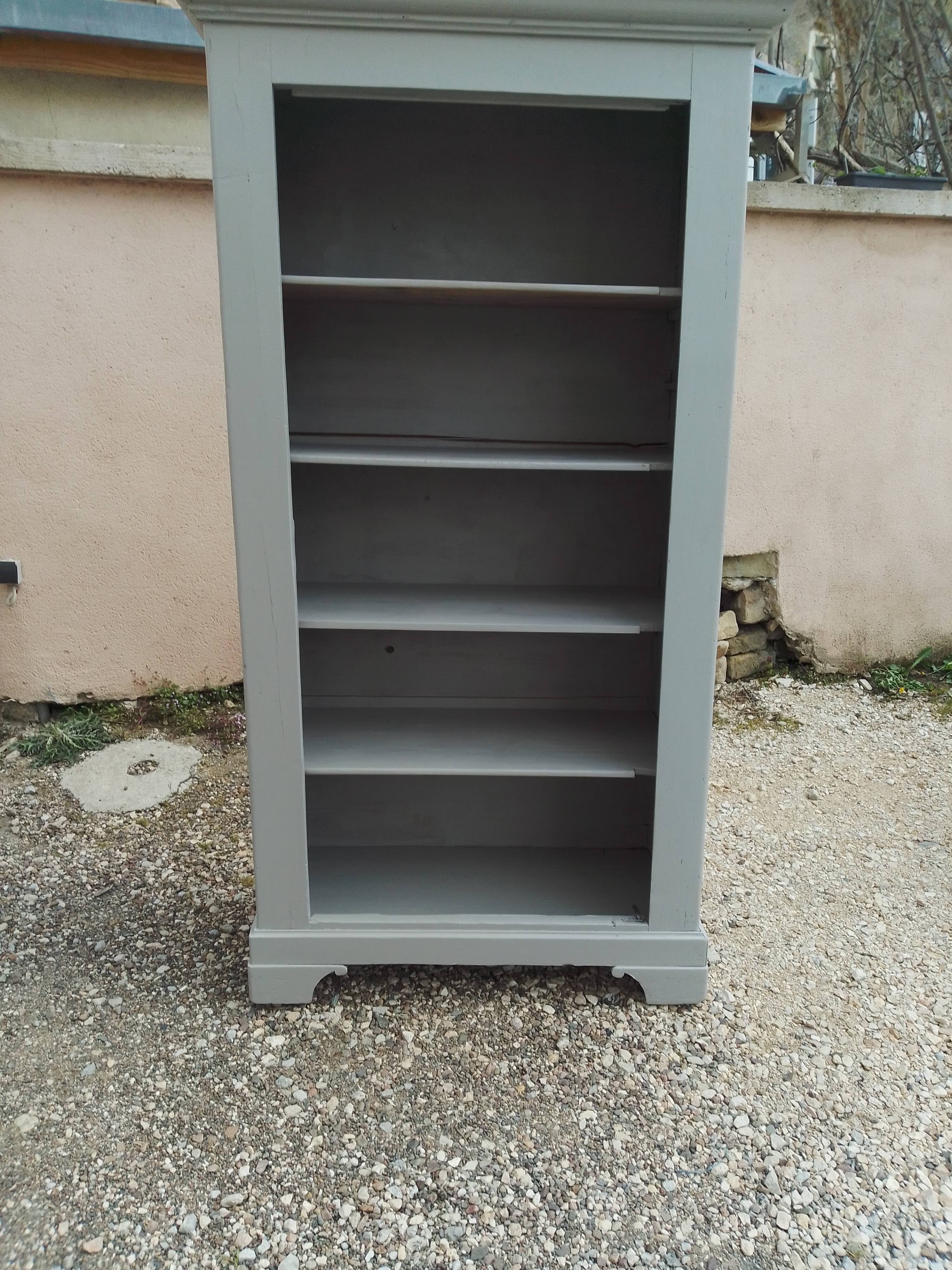 Armoire
