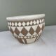 Cache pot vintage graphique