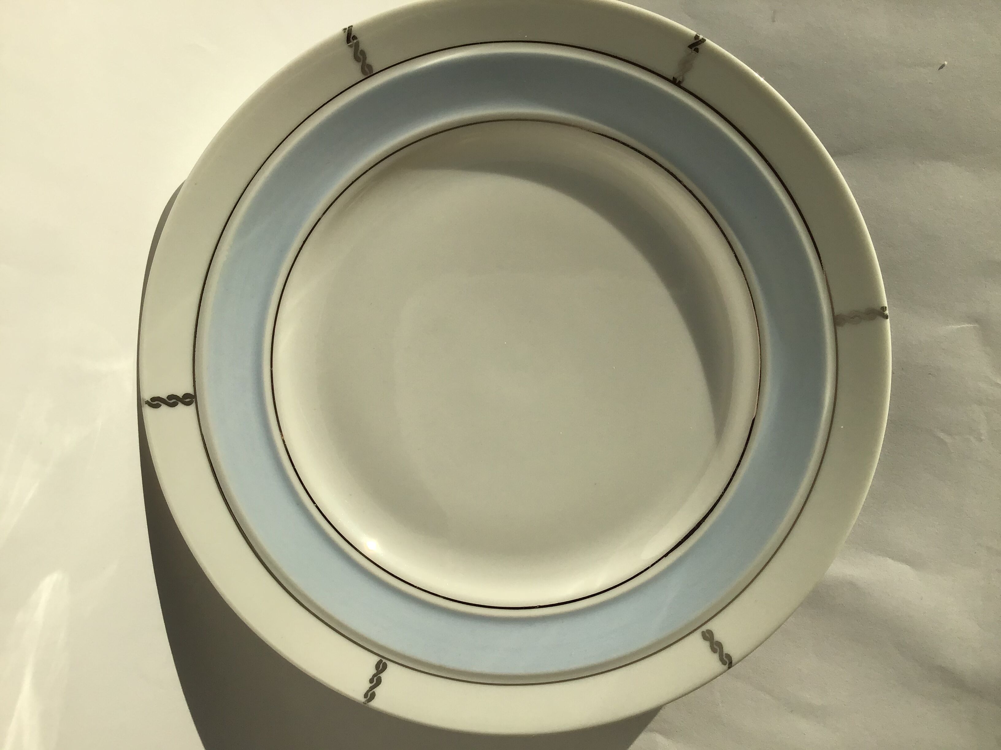 7 Dessert plates + dish in fine sky blue porcelain