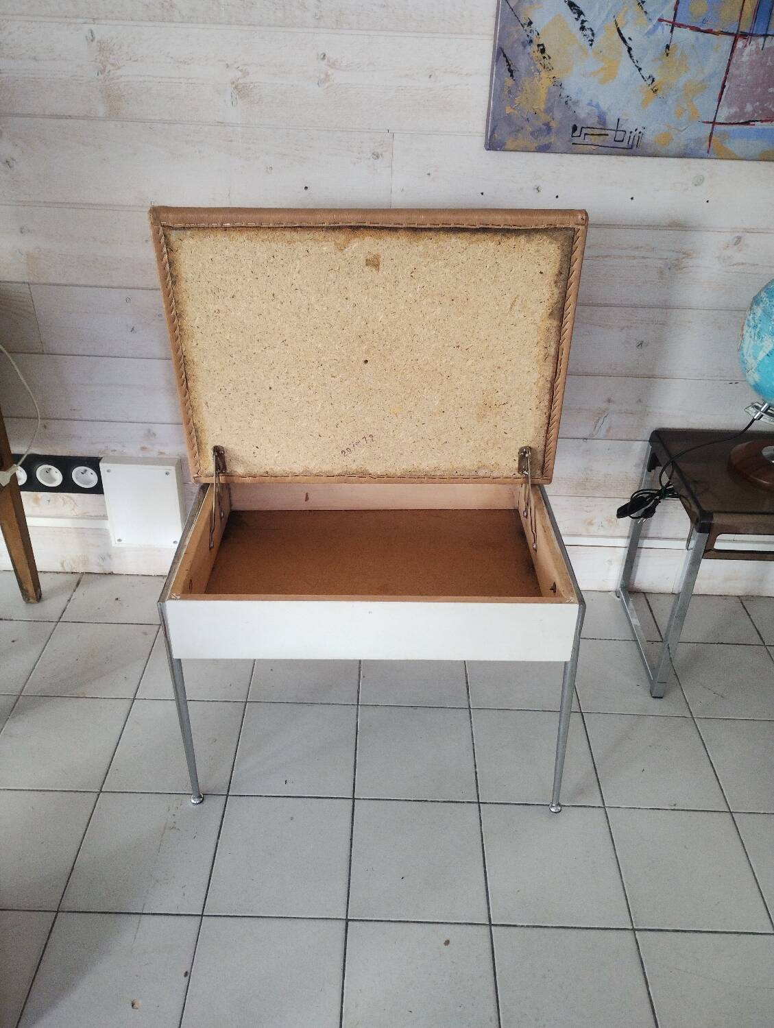 70s trunk armchair