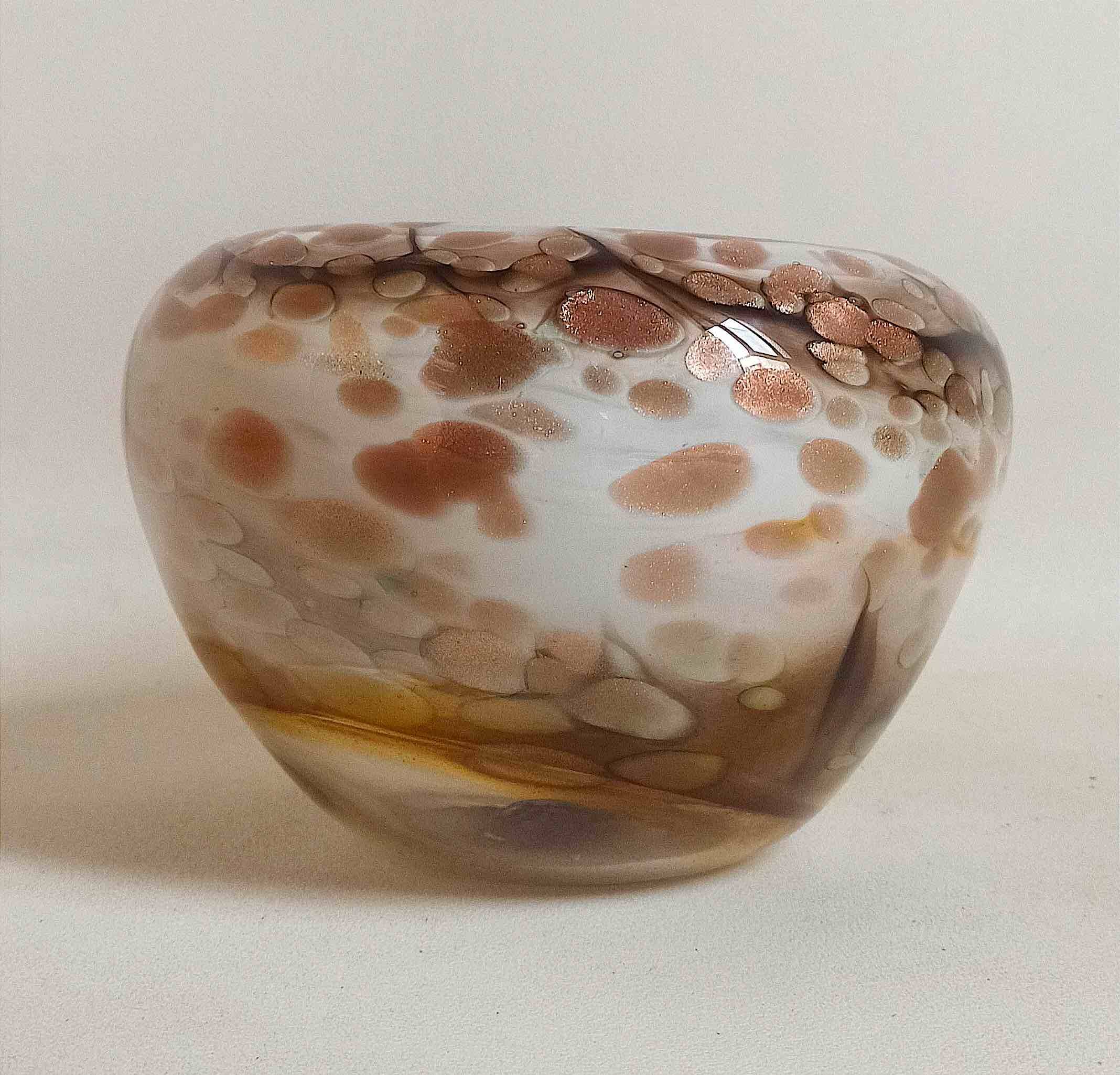 Speckled Murano vase Width 22 cm