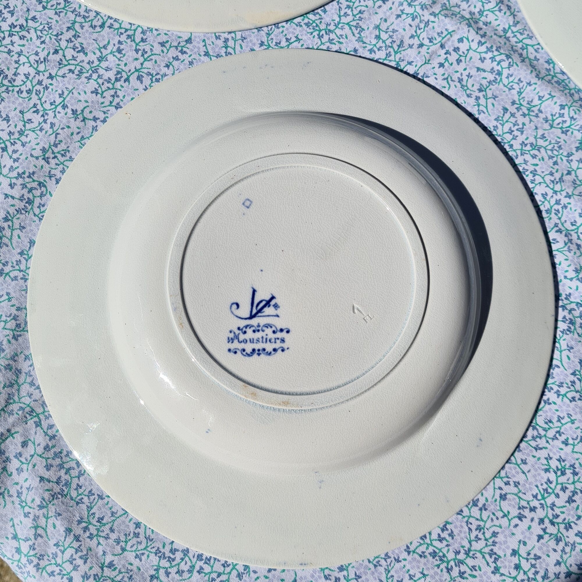 Set of 4 old hollow plates vieillard bordeaux model moustiers