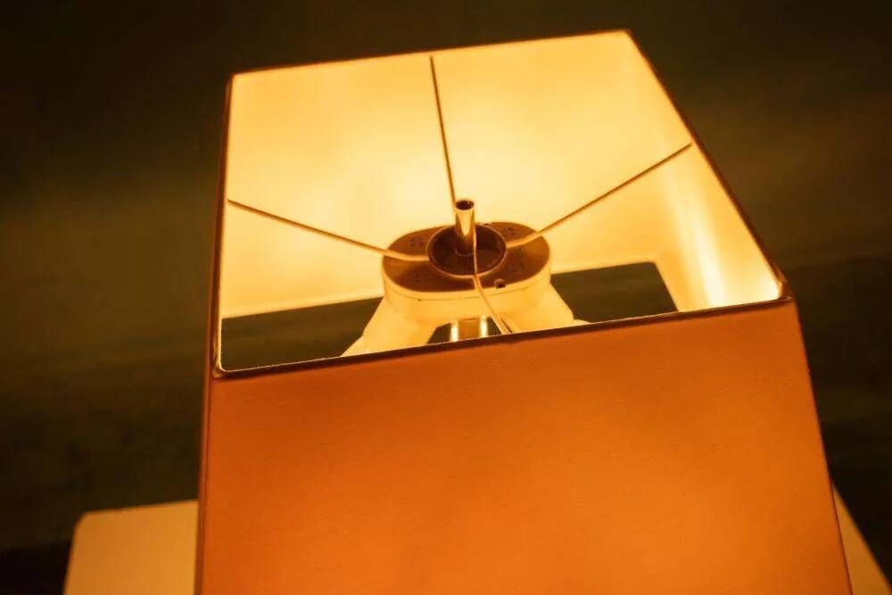Vintage XL table lamp from the 70s, chic minimalist hotel table lamp.