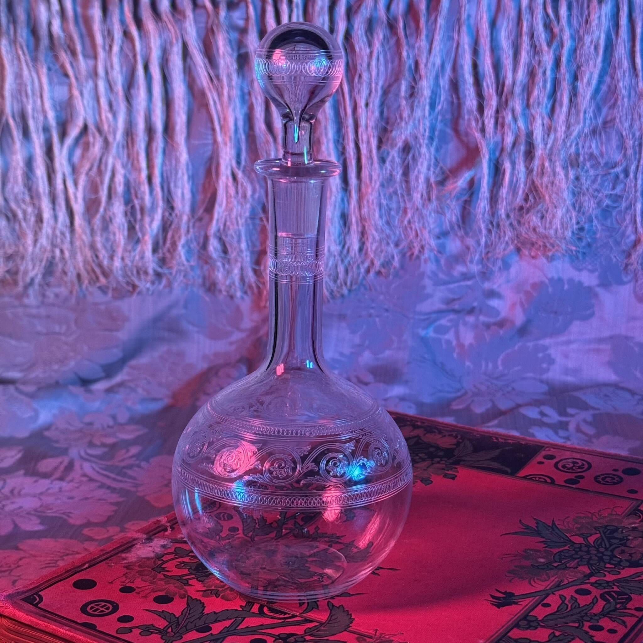 Baccarat crystal decanter | Athenian model | Art Nouveau style