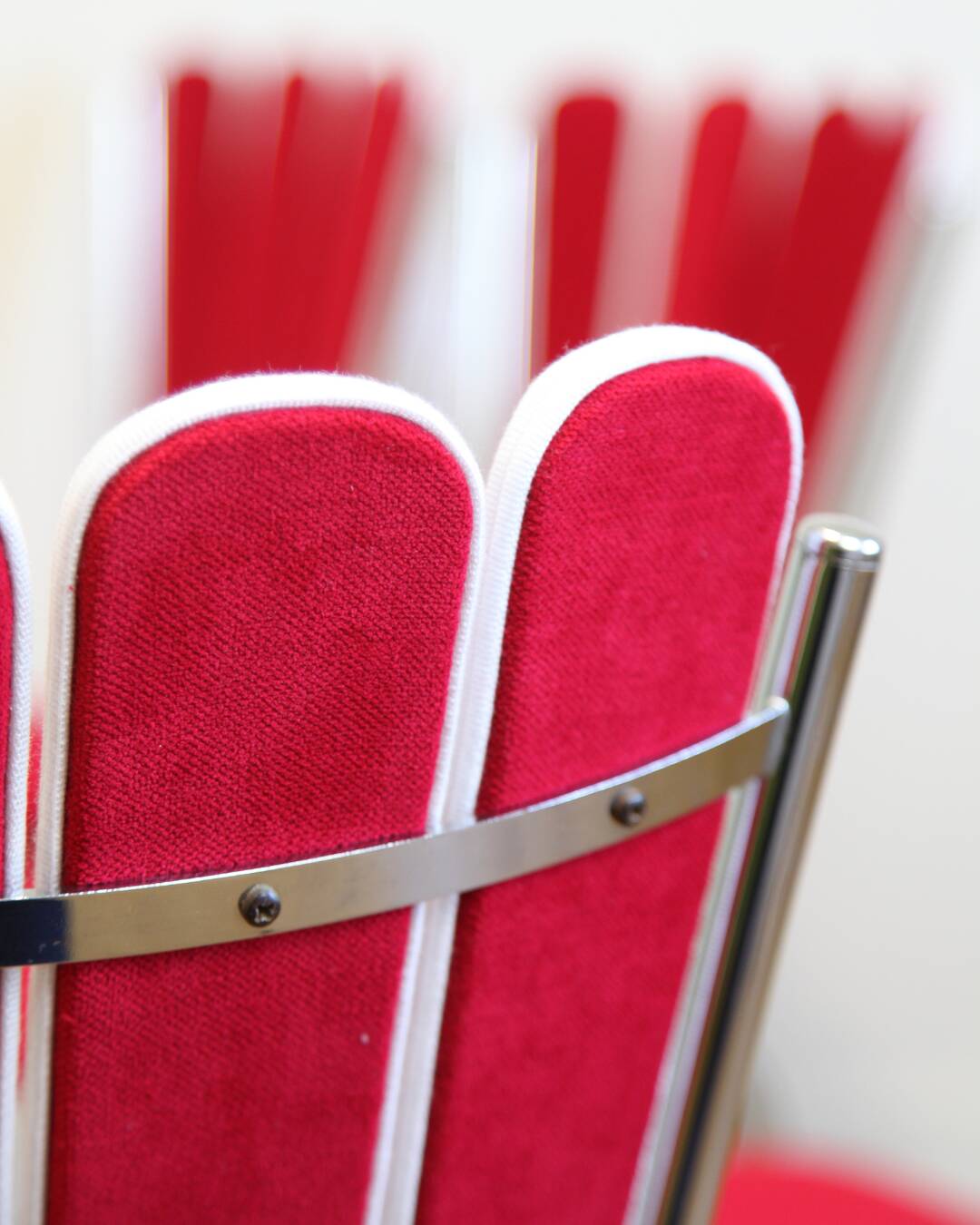 Set of 4 petal chairs
