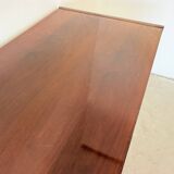 Subtle high-gloss sideboard in Scandinavian style