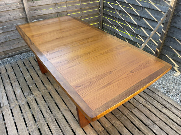 Table extensible en teck, piètement luge traîneau, style vintage