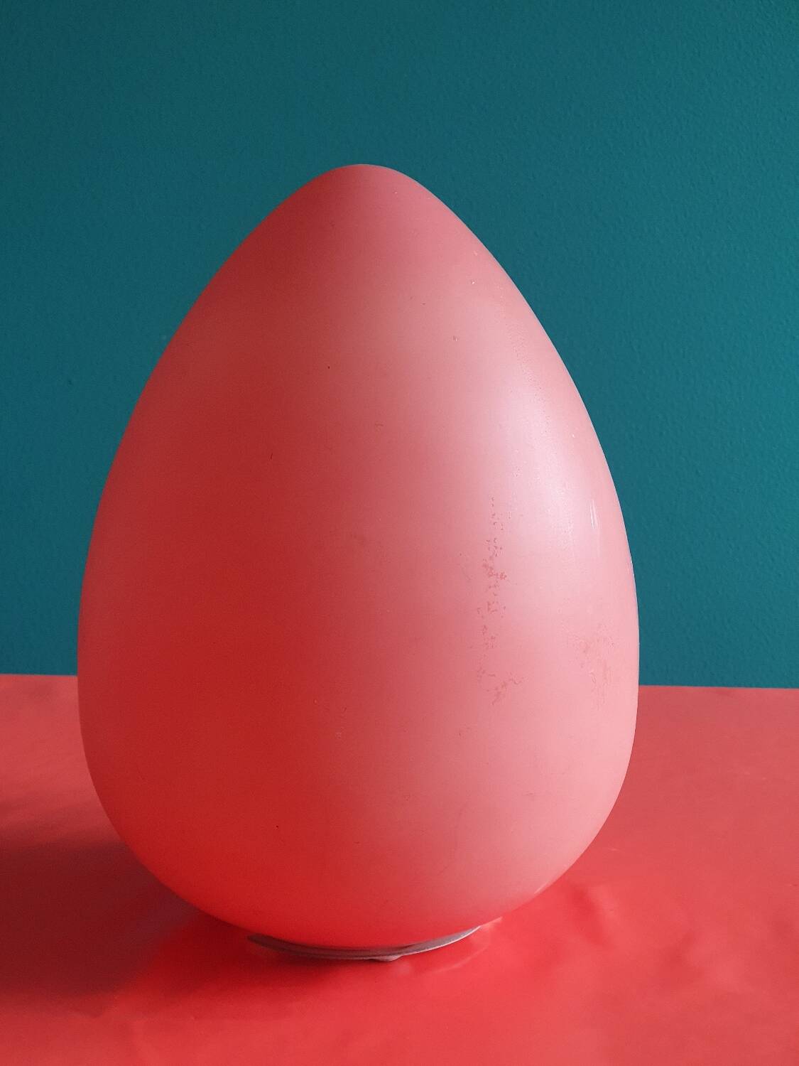 Vintage egg lamp