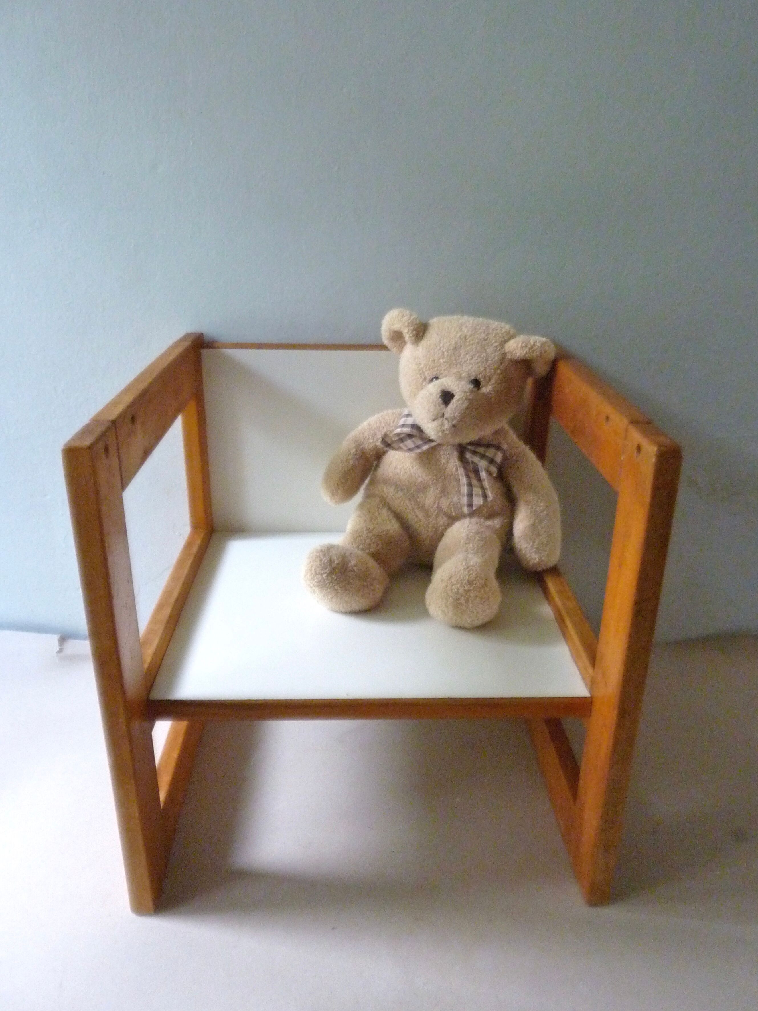 3-position scalable chair, 70s