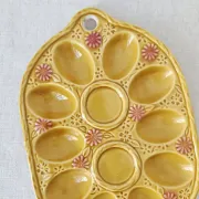 Vintage egg plate in majolica - 1970s