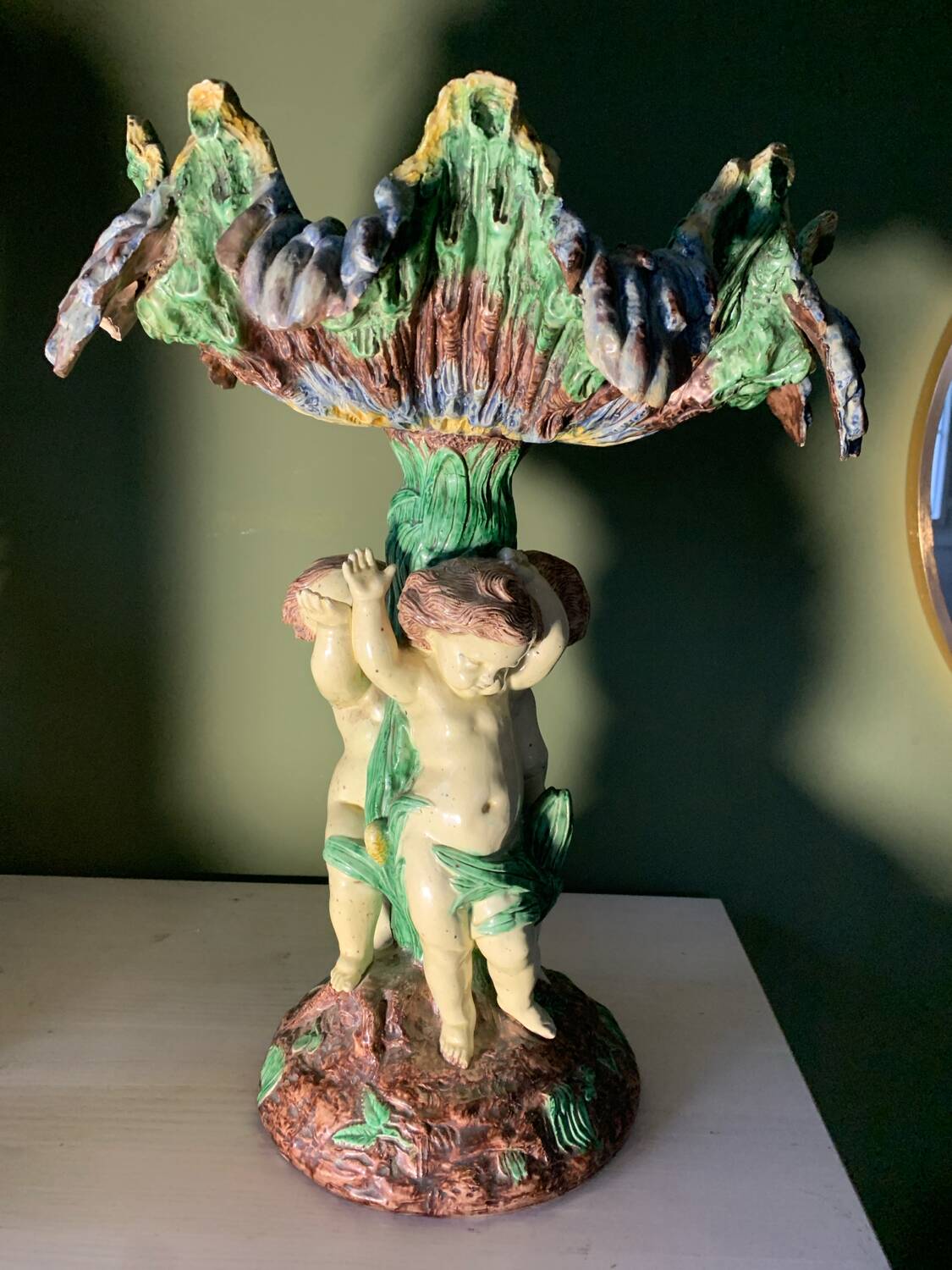 Vase with three cherubs Thomas Sergent 1870