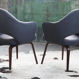 Eero Saarinen Knoll armchair upholstered in grey wool from the middle of the century