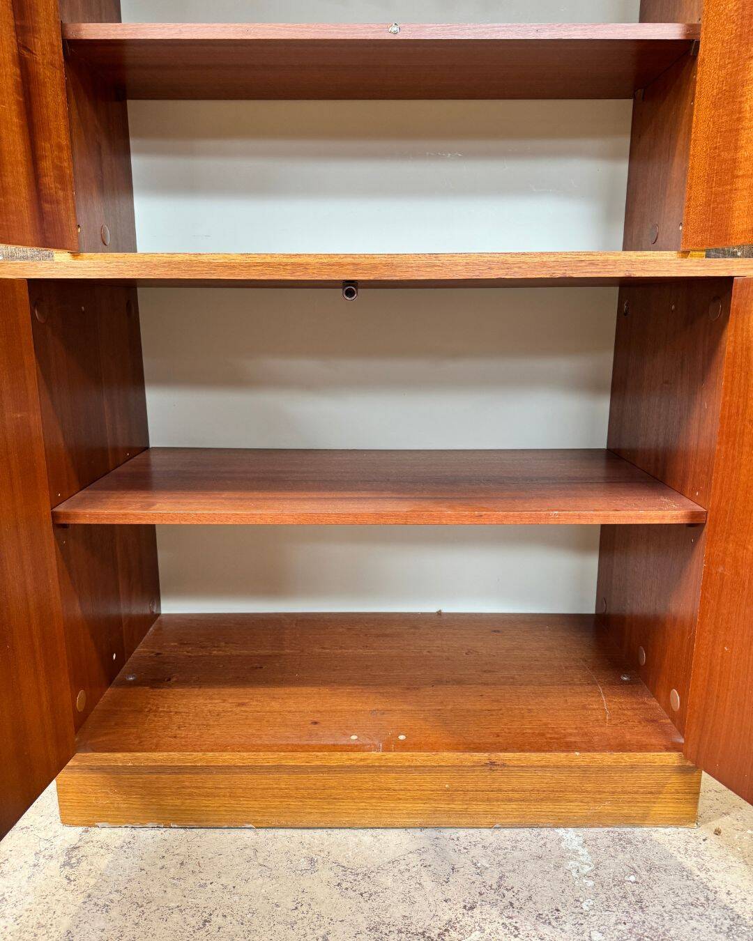Teak bookshelf - 1960s