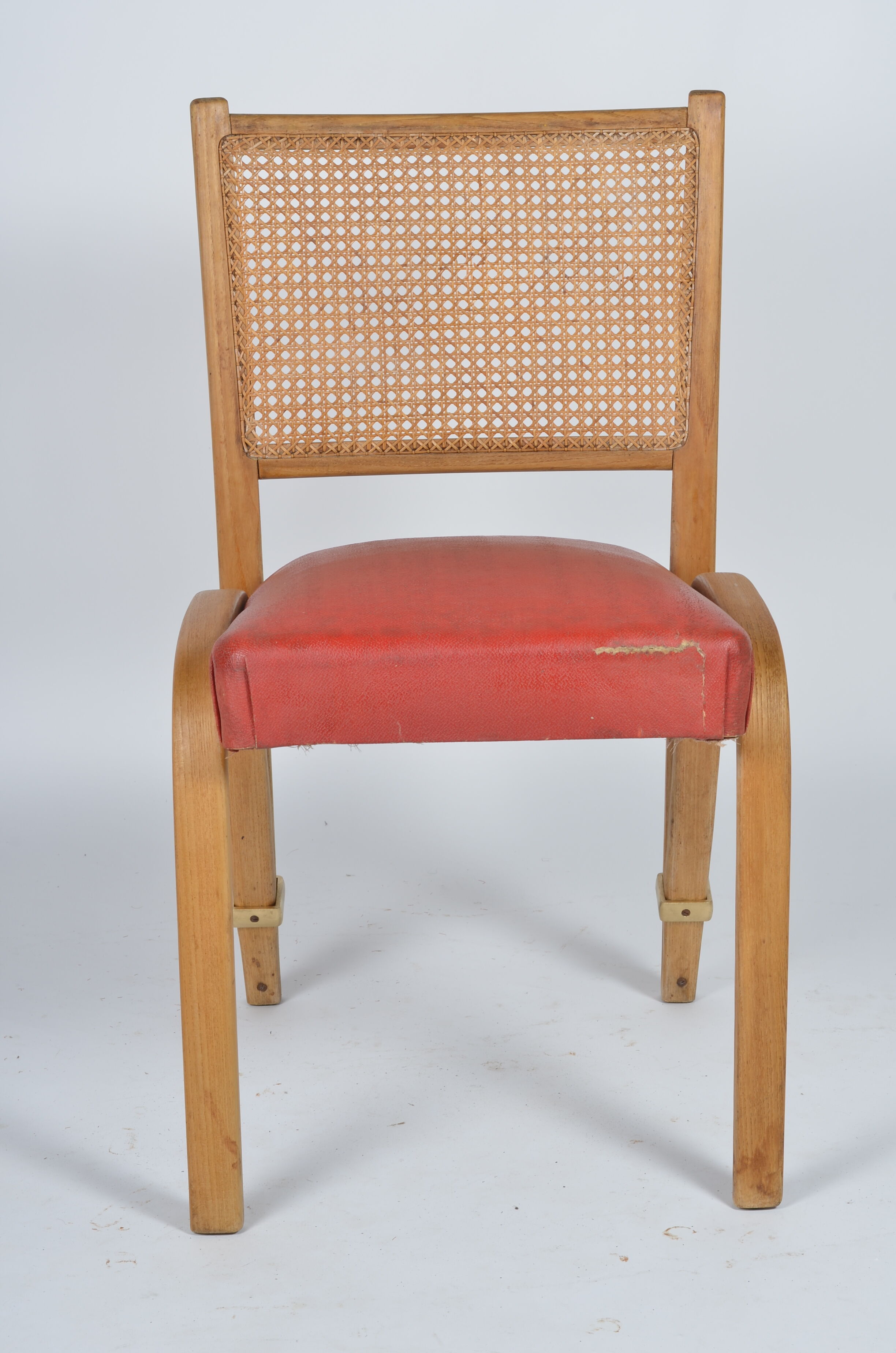 Bow wood chair