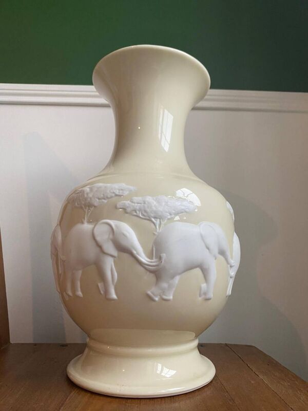 Vase porcelaine Raynaud collection Kenya