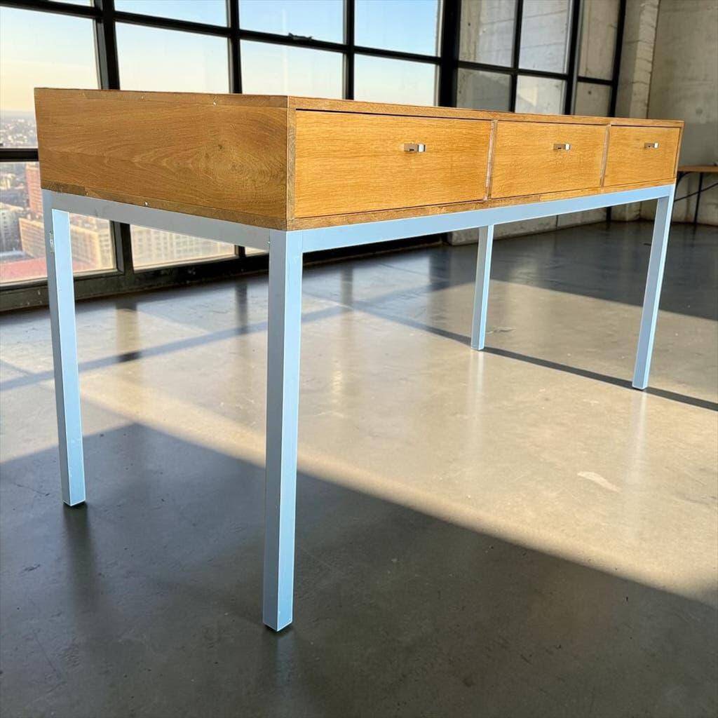 Console/table d'appoint vintage en bois avec structure en métal