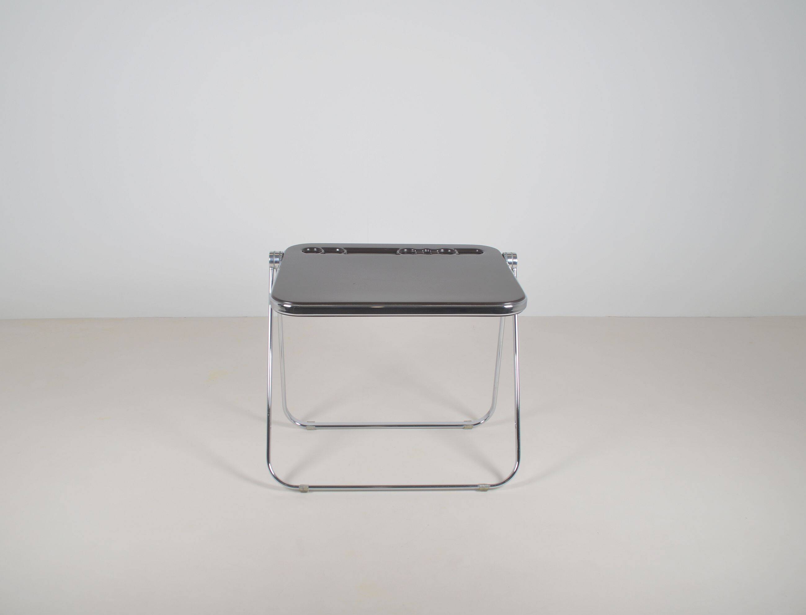 Bureau pliant 'Platone' de Giancarlo Piretti pour Castelli, années 1970.