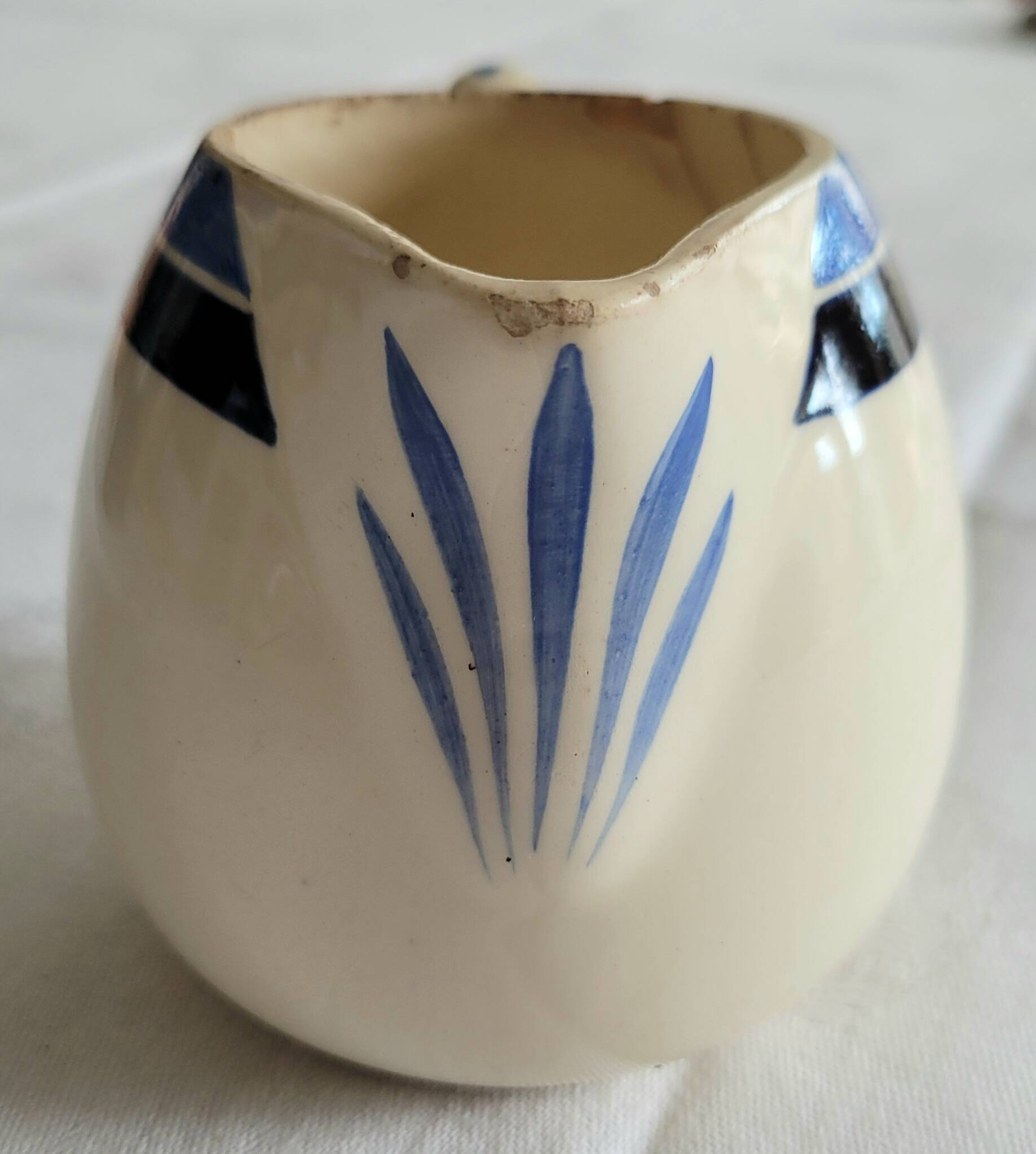 Milk jug Choisy le Roi Terra di ferro