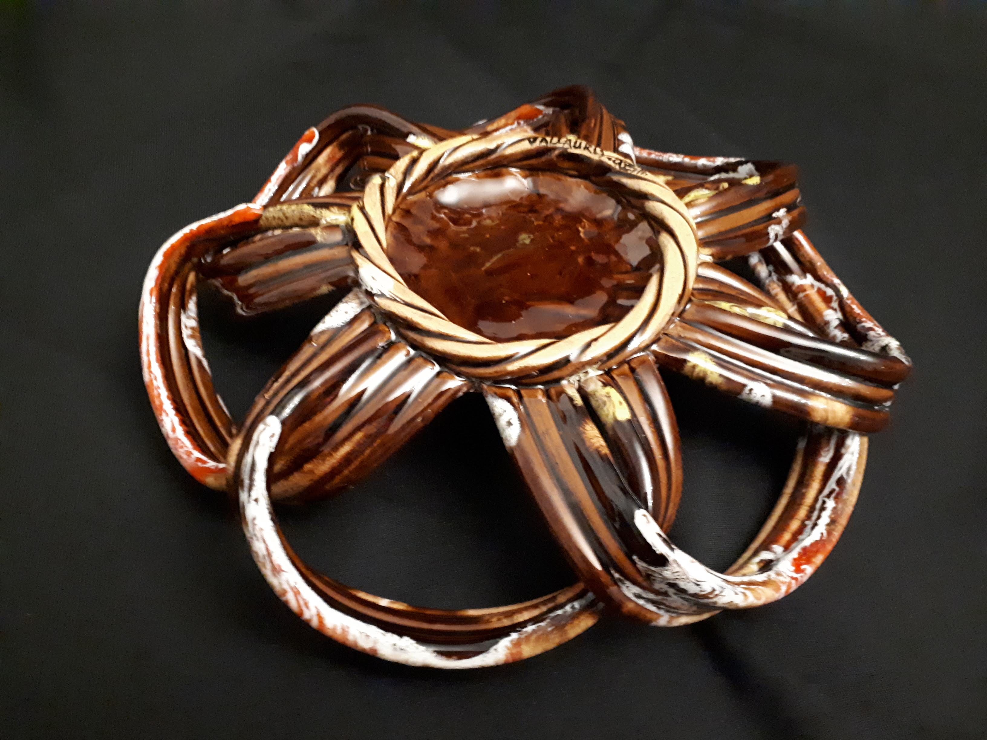 Vallauris Barbotine Basket