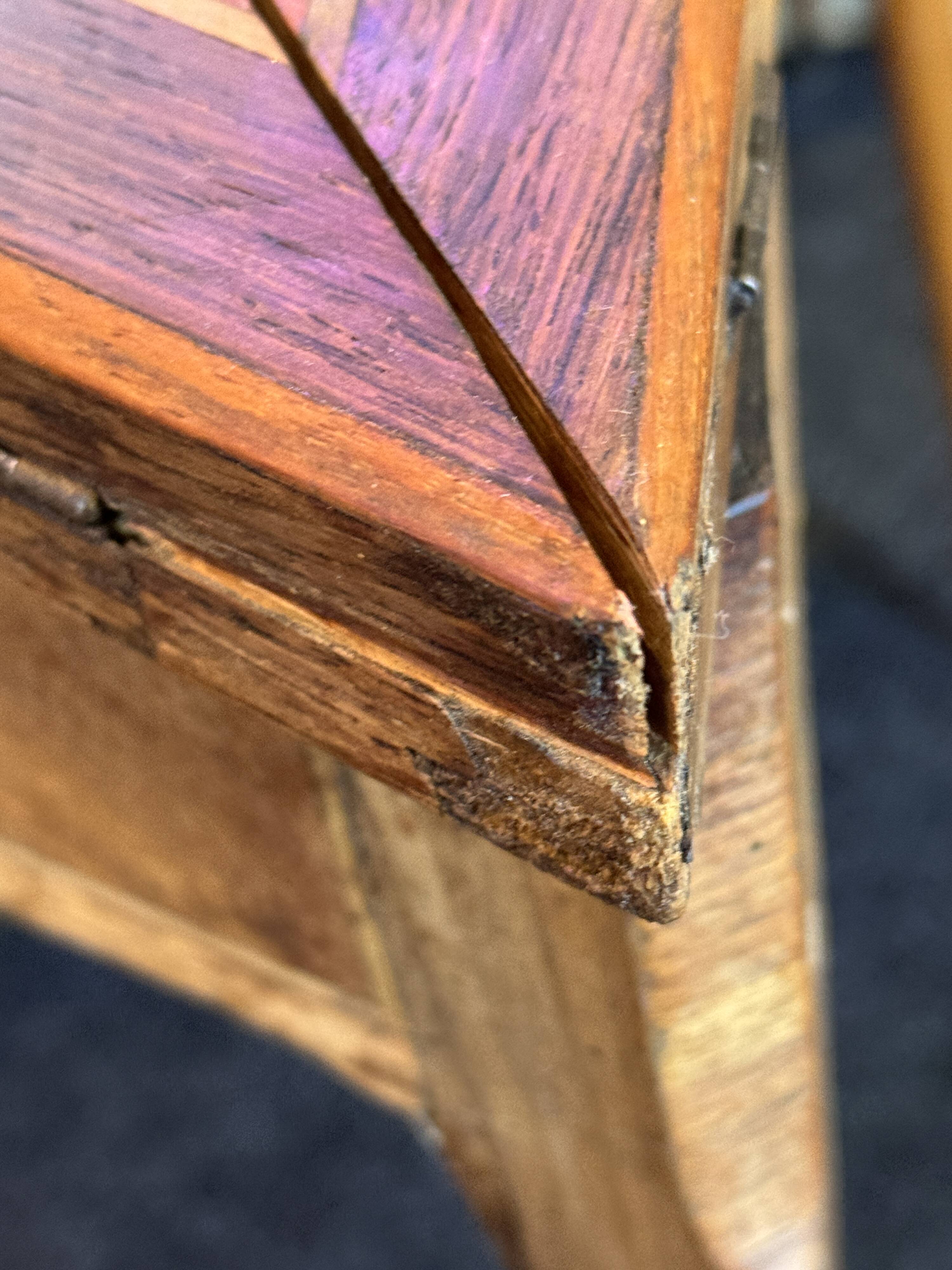 Old foldable board game table