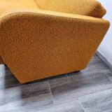 Sofa by Jindrich Halabala