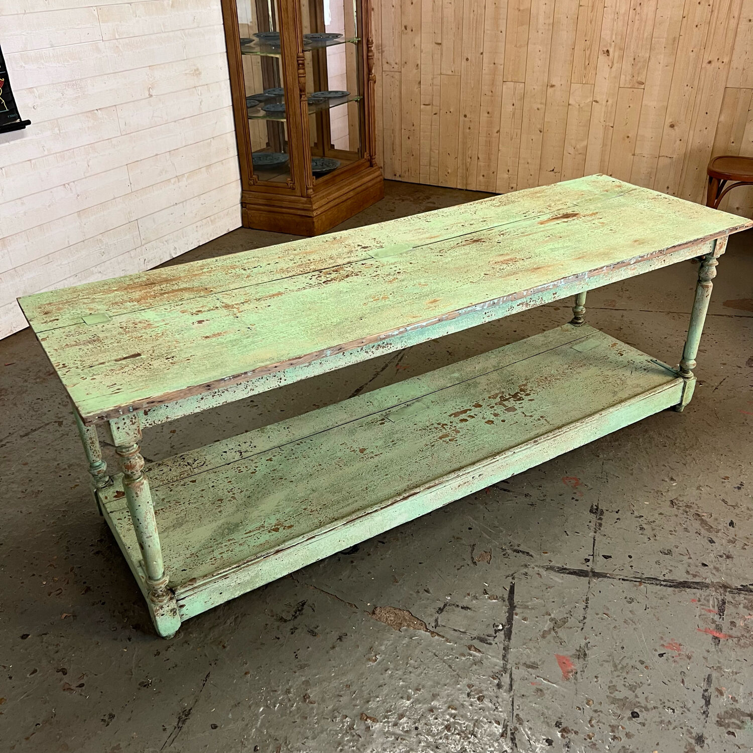 Table de drapier menthe à l’eau