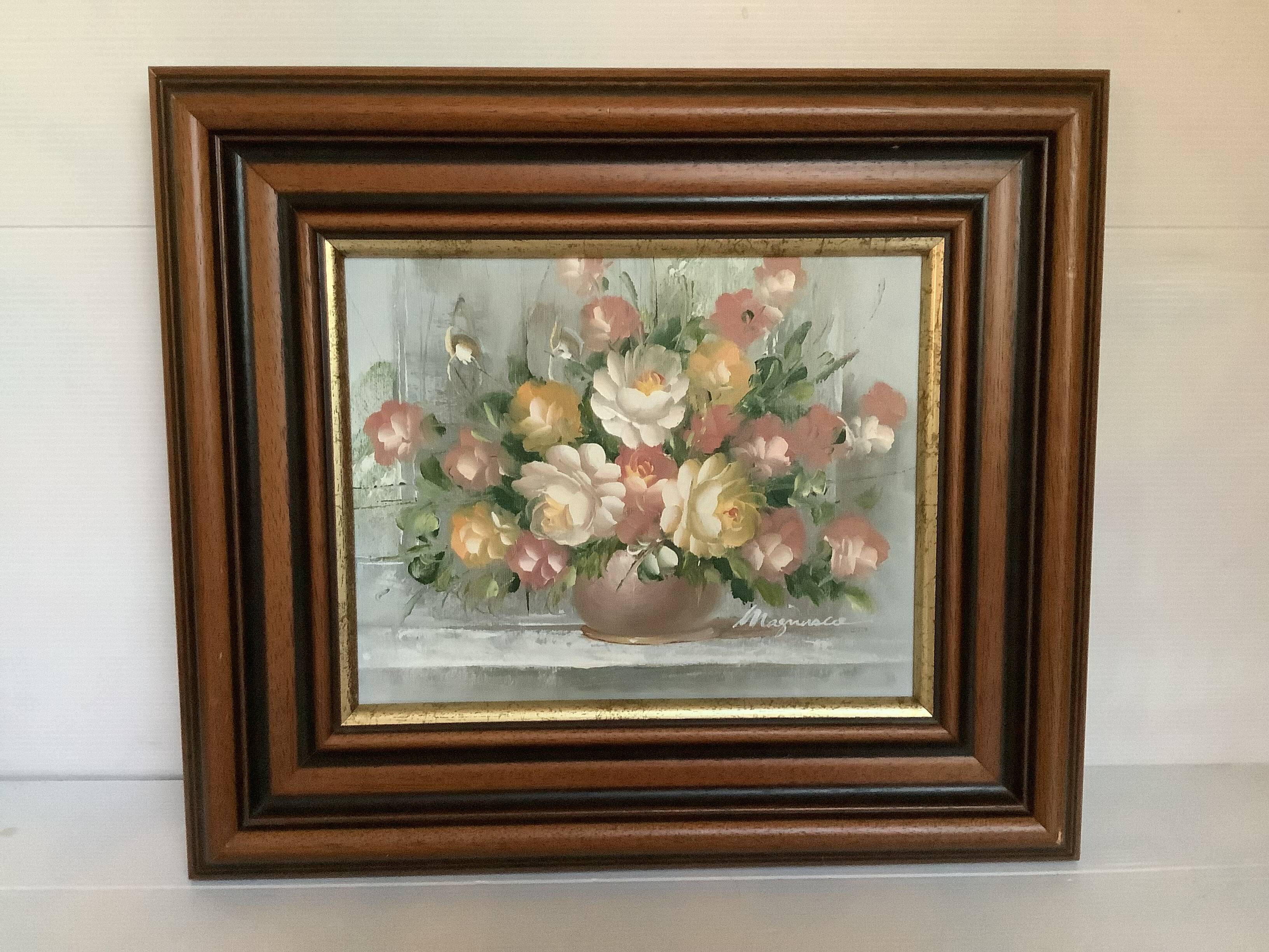 Still life of a bouquet of flowers, oil on canvas, signed.