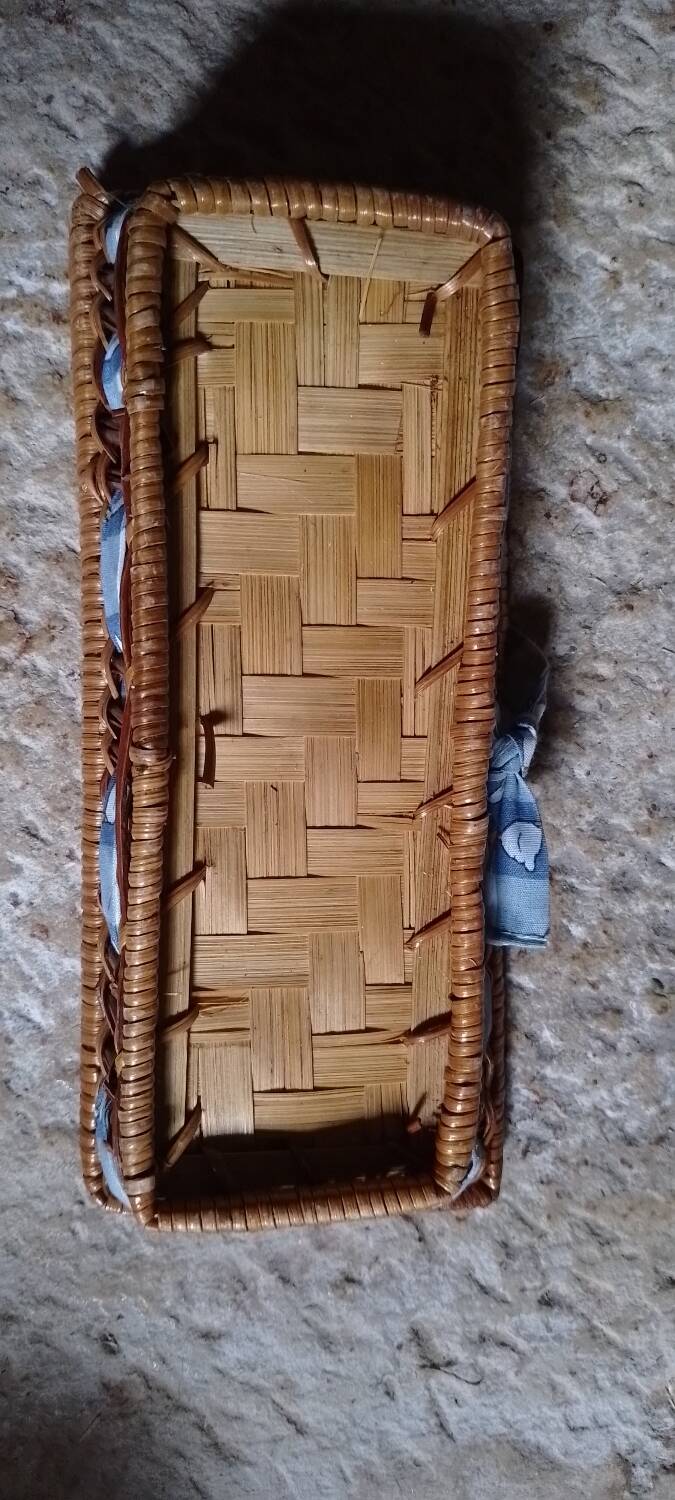 Small vintage basket