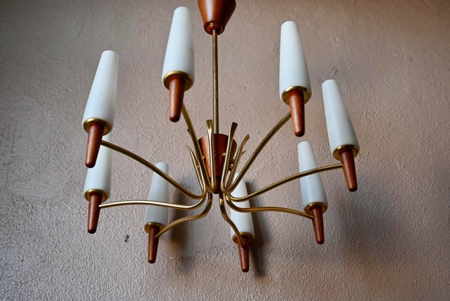 Scandinavian mid-century chandelier, teak, brass, opaline glass, 8 arms, 1950-1960.