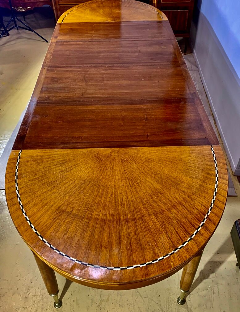 Oval dining table 1960 with 4 extensions, precious wood marquetry