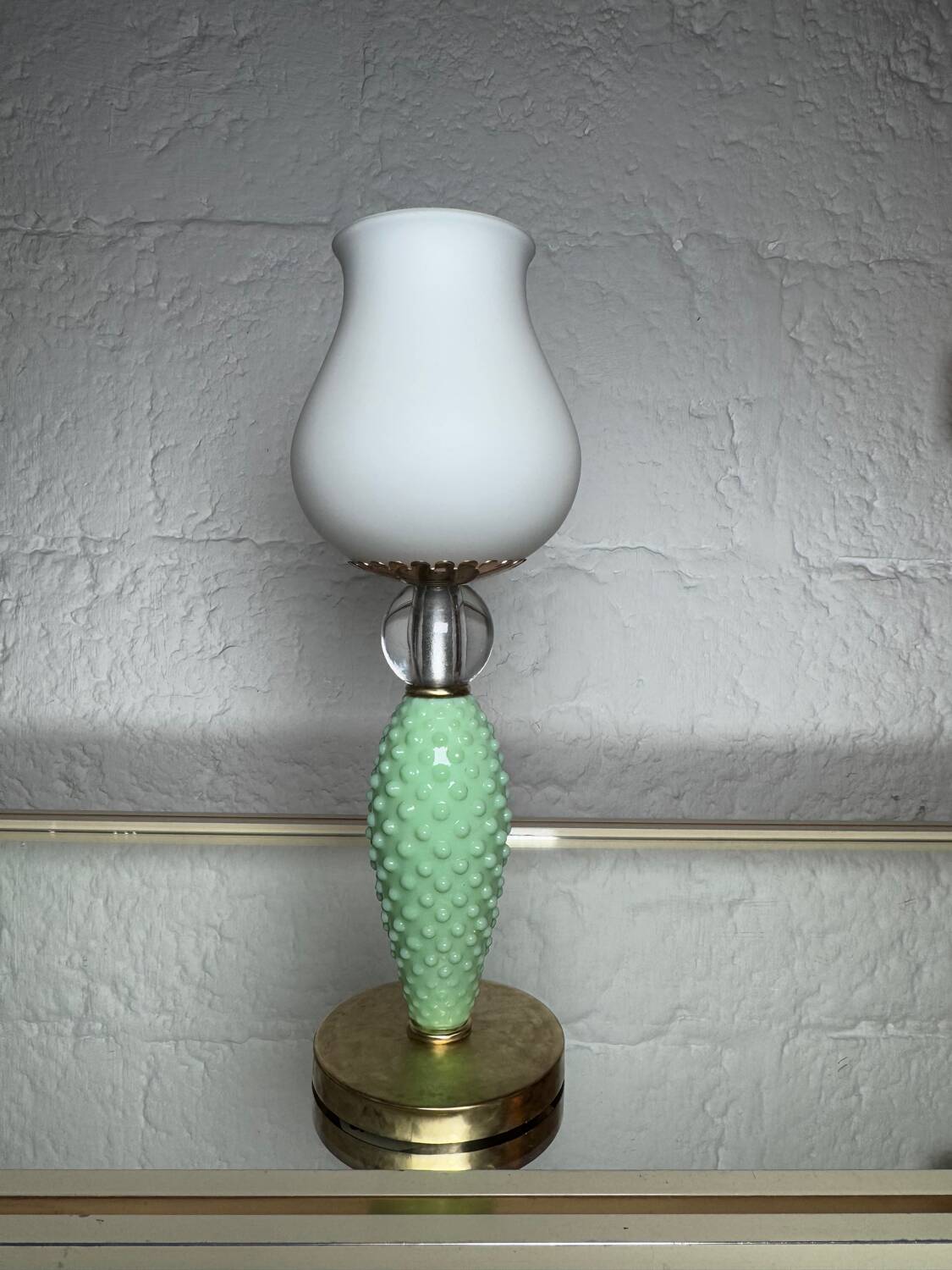 Lampe en opaline MD, années 60