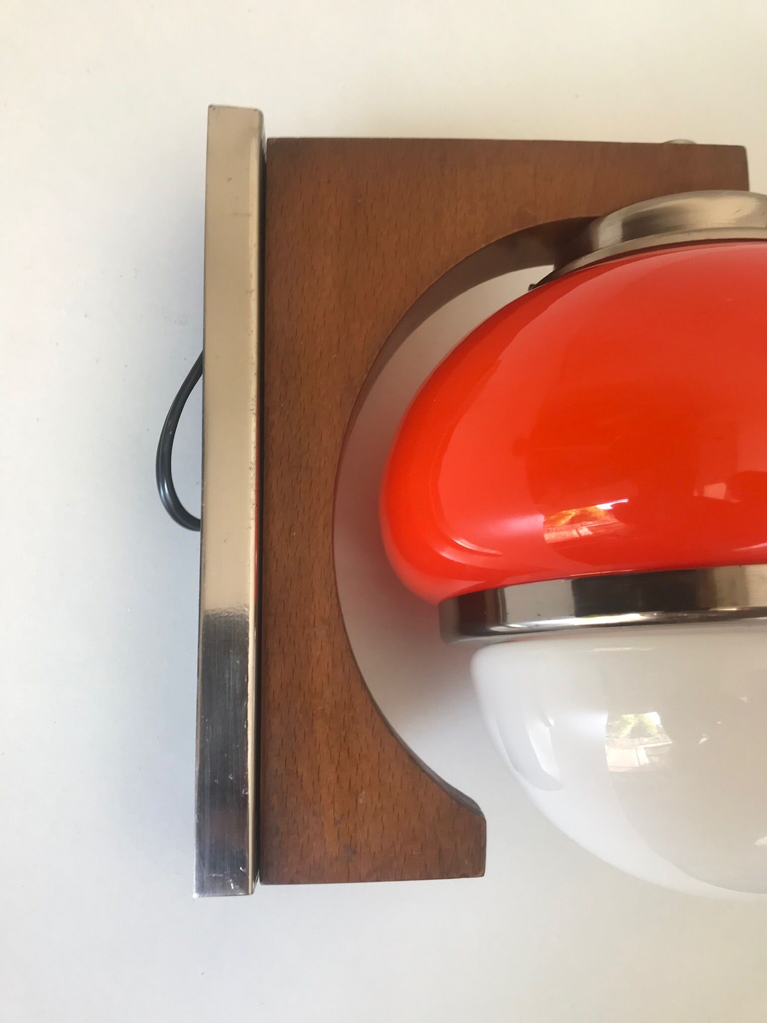 Applique bois et verre des annees 70