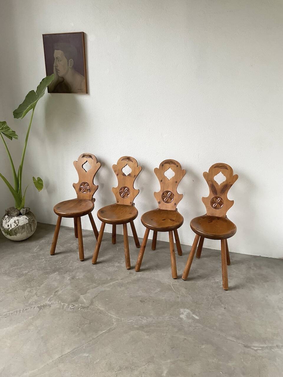Set of 4 Savoyard pine chairs from the 60s