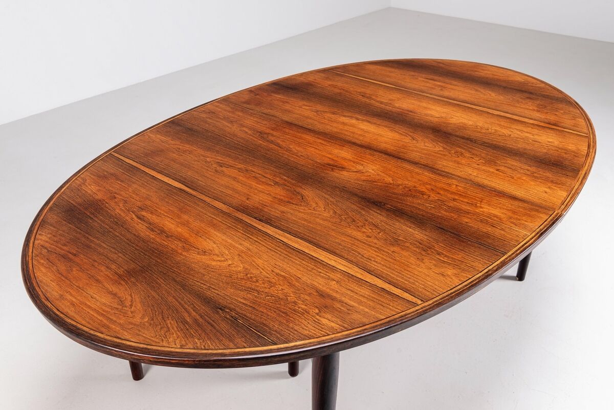 Arne Vodder oval dining table model 212 in rosewood Sibast Denmark 1960