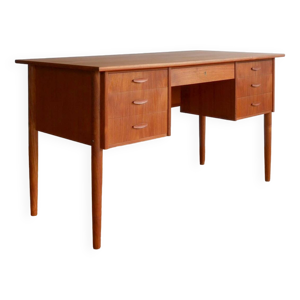 Bureau danois en teck, - 1950