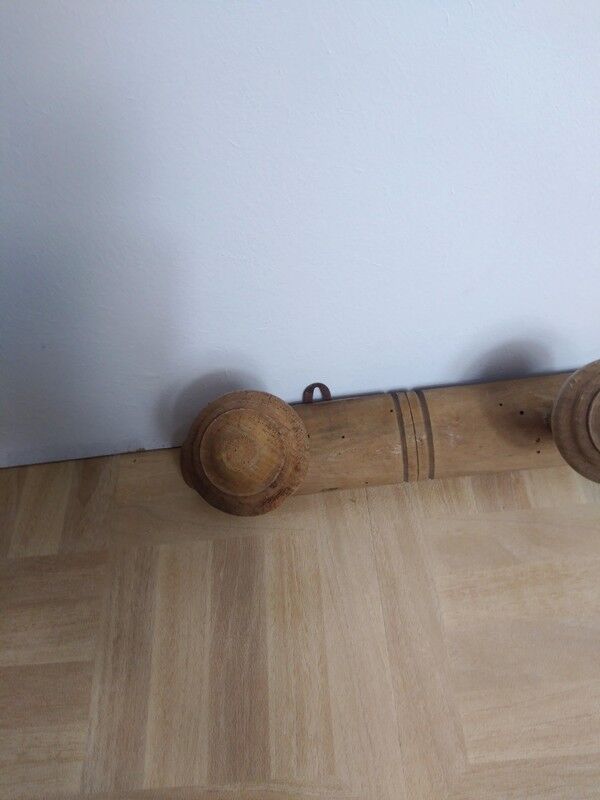 Bamboo-style wood patère