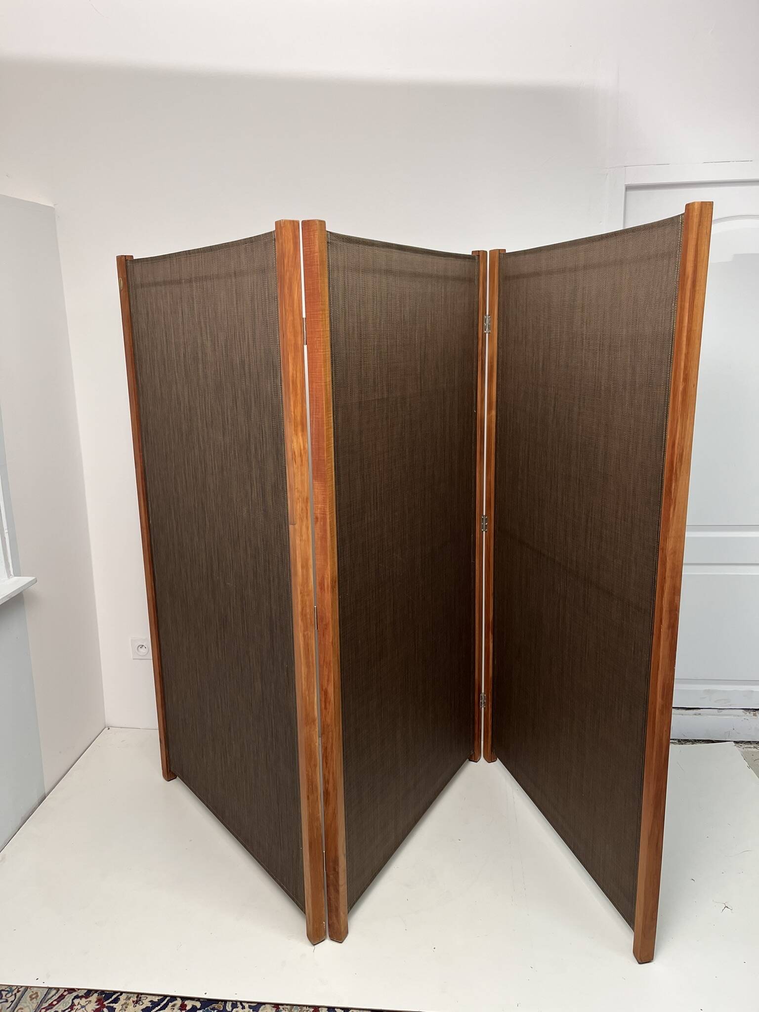 Large vintage screen