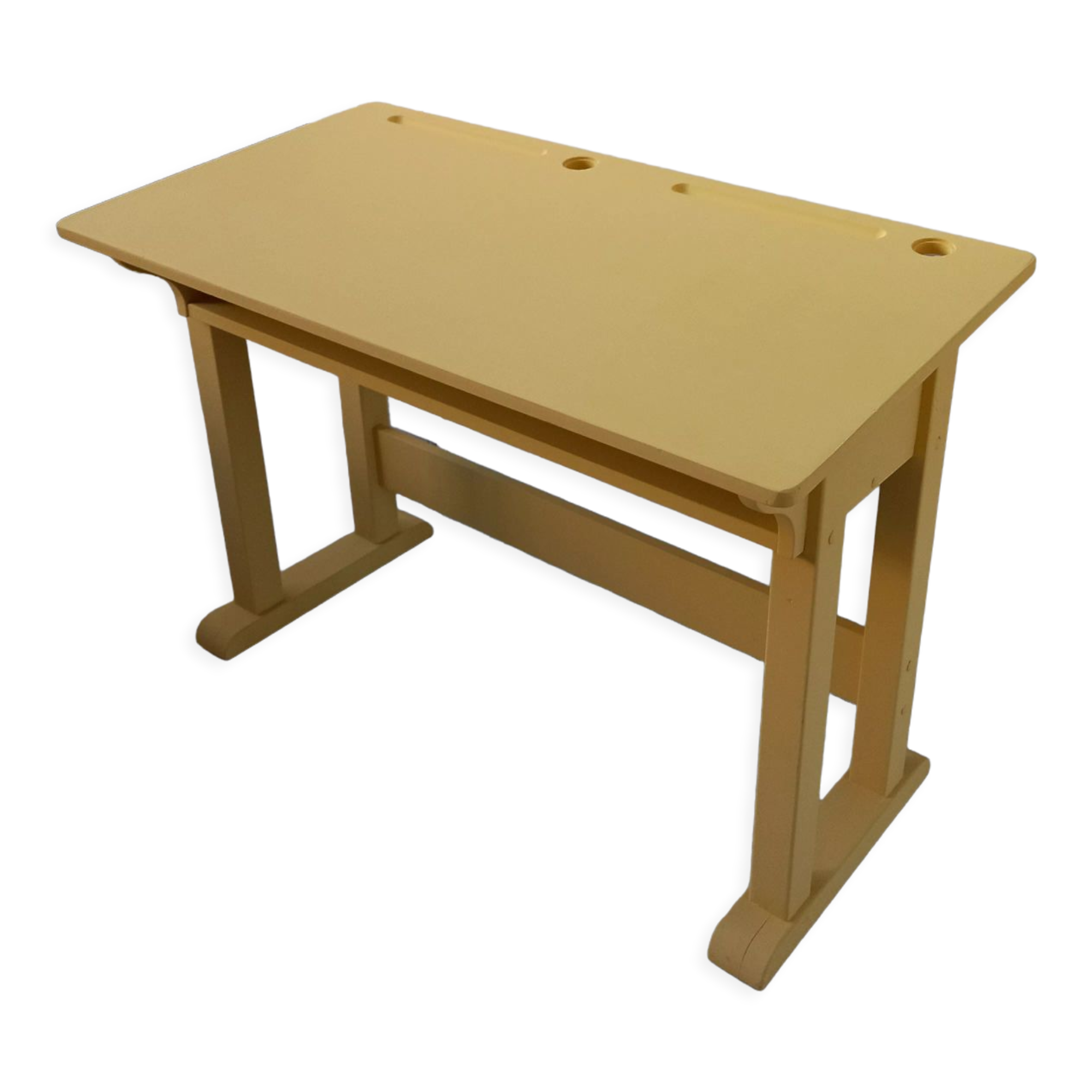 Children's desk
