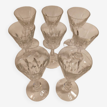 8 verres en cristal de baccarat, modèle Picardie.