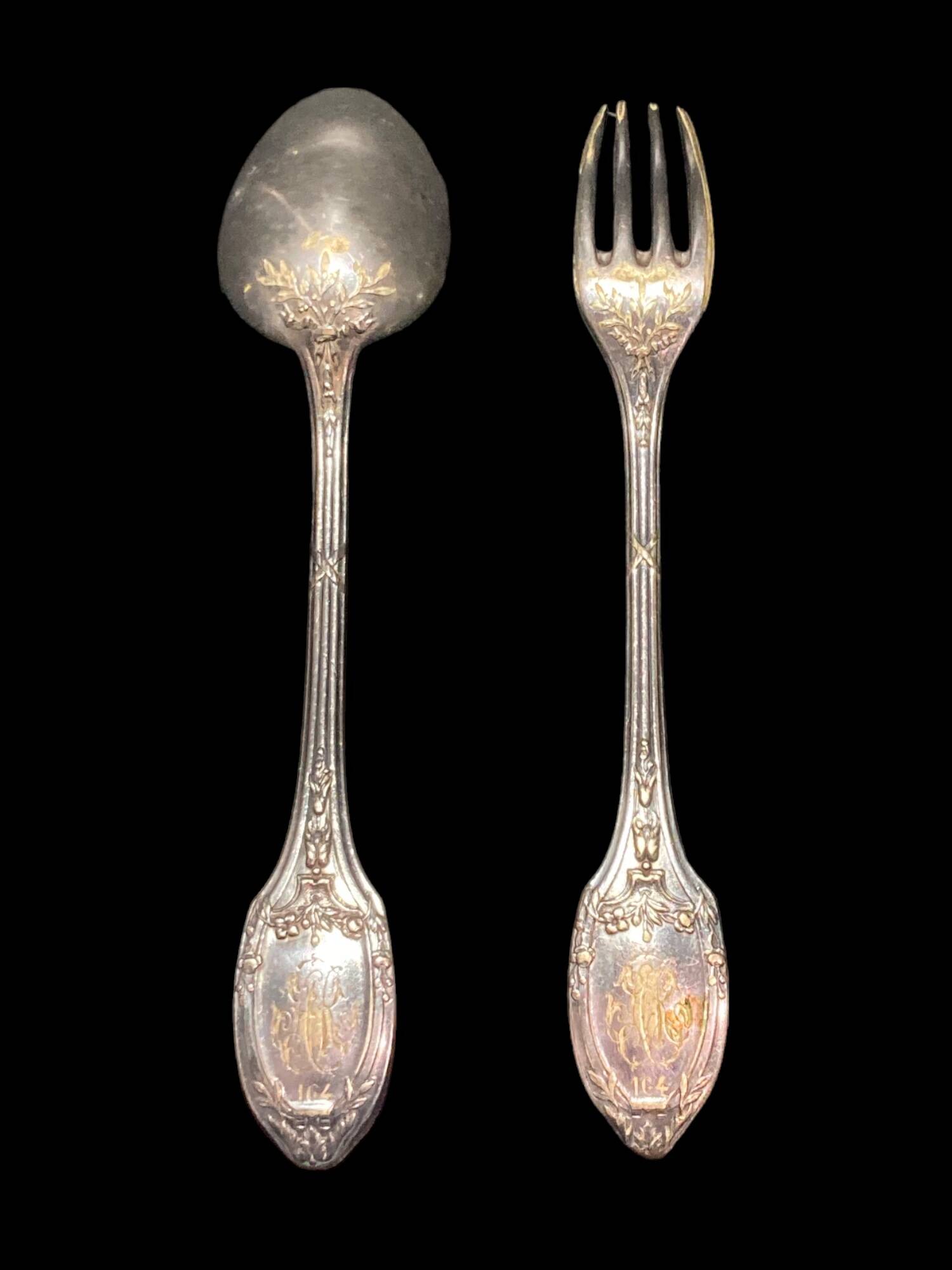 Fork and soup spoon in silver metal in their box from the brand "CERAVER OSTEAL"