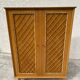 Armoire en bois style rotin