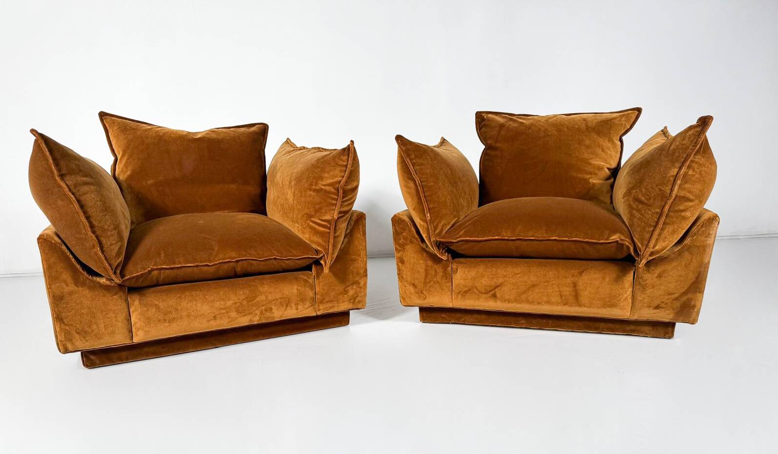 Mid-Century Modern Pair of Armchairs "Cado" by Gunnar Gravesen