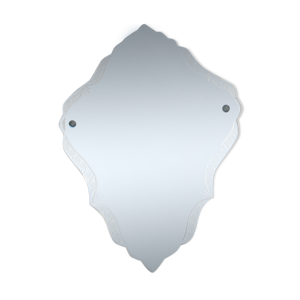 miroir forme mouvementée