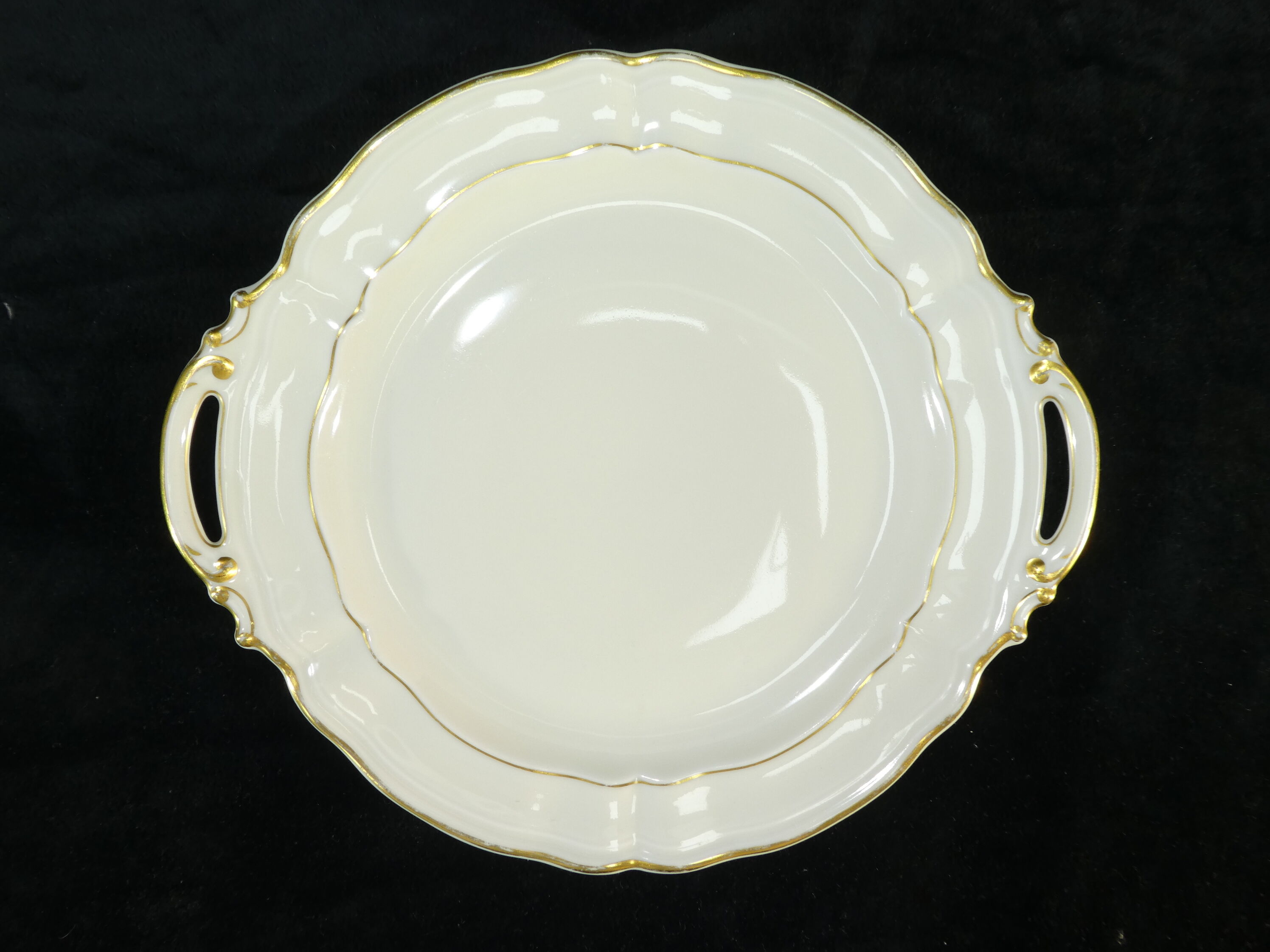 Porcelain pie service from Limoges Bernardaud model louis xv