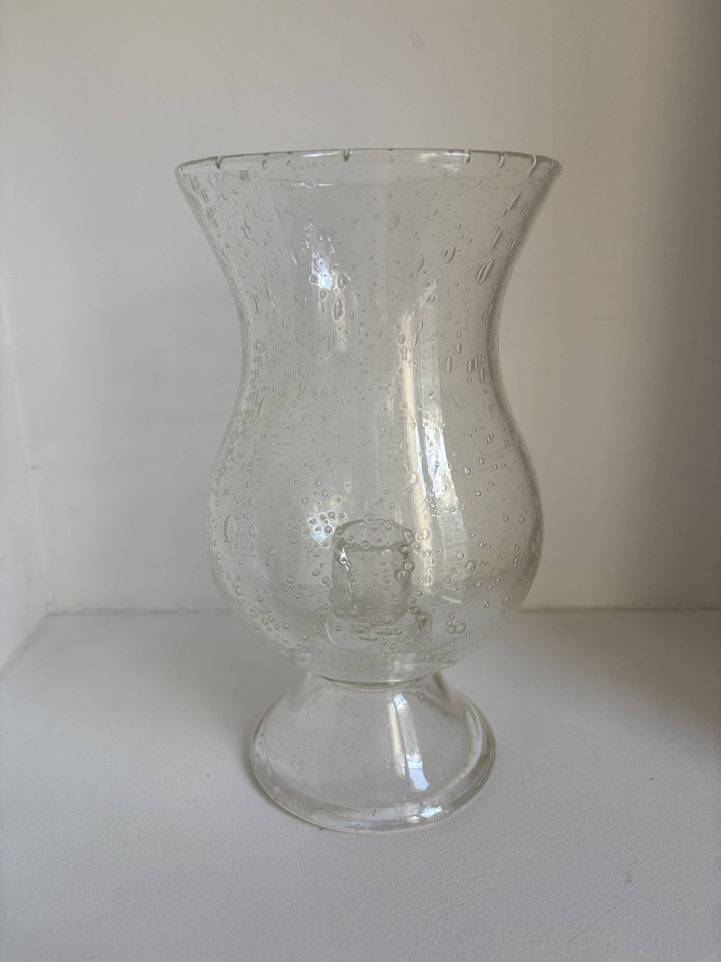 Set of 8 decorative items