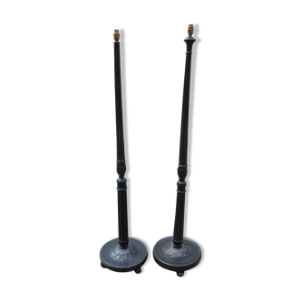 Set of 2 wooden floor lamps