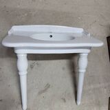 Old hidra porcelain sink